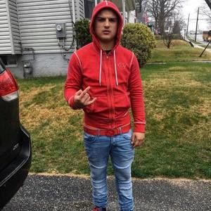 Meet your Posher, Damon